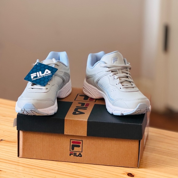 Fila Shoes - Fila Light Gray Athletic Shoes
